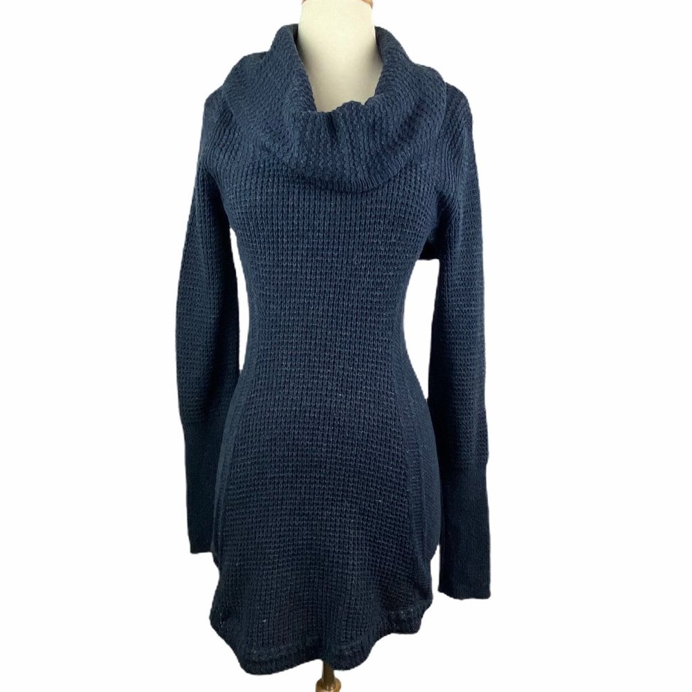 Anthropologie Angel of the North Cowlneck Pullover